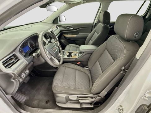 Used 2023 GMC Acadia SLE w/ Elevation Edition FWD image 17