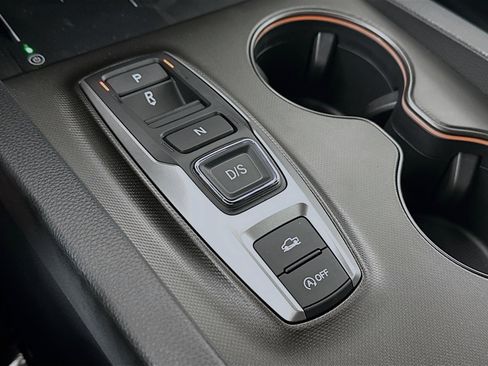 Used 2025 Honda Ridgeline TrailSport+ image 17