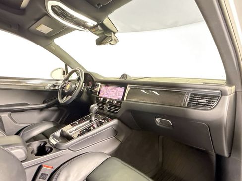 Certified 2022 Porsche Macan GTS AWD/4WD image 17