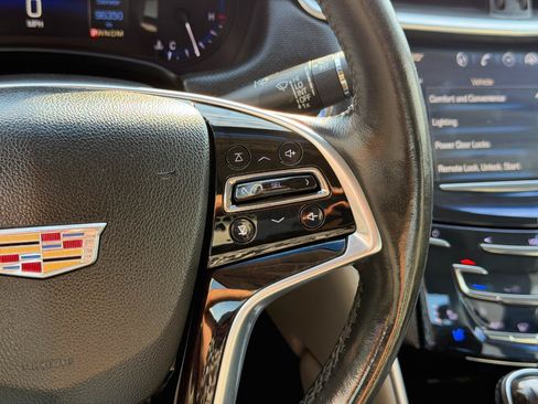 Used 2016 Cadillac XTS Luxury FWD image 71