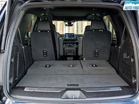 Used 2021 Chevrolet Tahoe High Country image 29