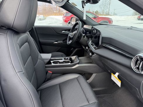 New 2026 Chevrolet Equinox LT w/ Convenience Package II image 19