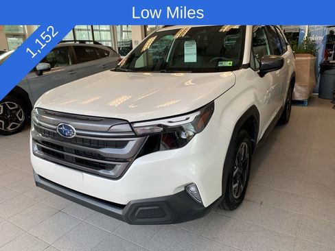Certified 2026 Subaru Forester Premium AWD/4WD image 2