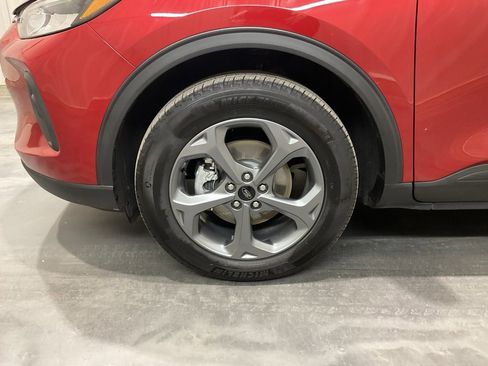 Used 2025 Ford Escape ST-Line Elite image 6