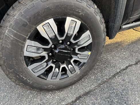 New 2026 GMC Sierra 2500 Denali w/ Technology Package image 8