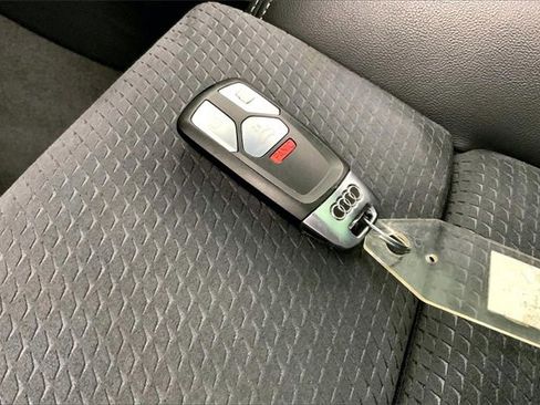 Certified 2022 Audi SQ5 Premium image 11