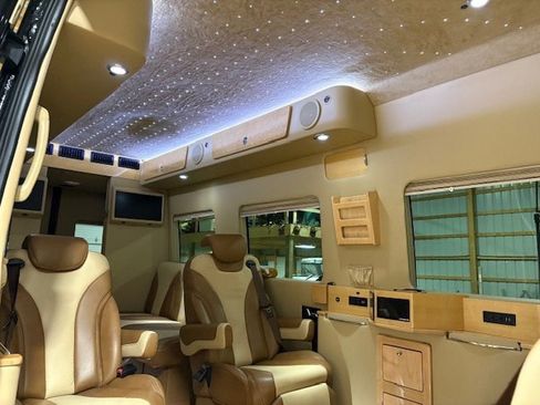 Used 2022 Mercedes-Benz Sprinter 3500 image 20