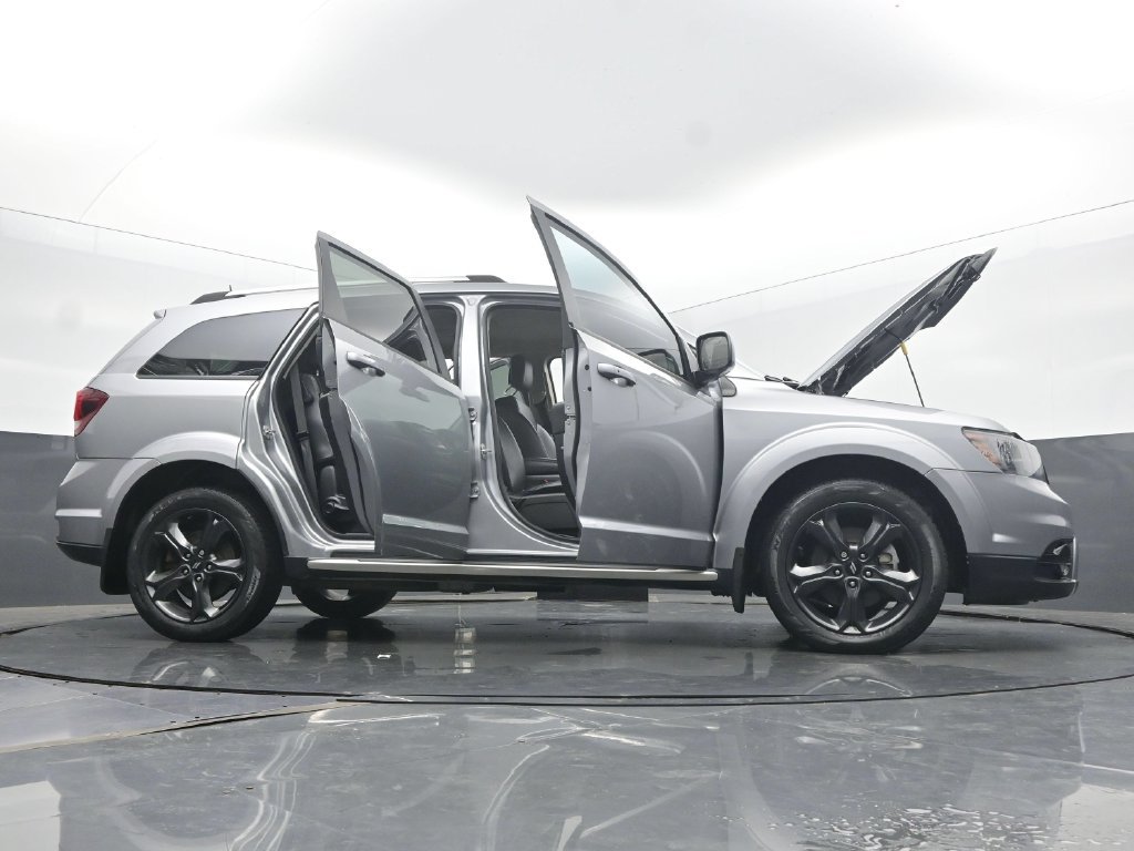 Used 2019 Dodge Journey Crossroad w/ Mopar All Weather Group FWD image 65