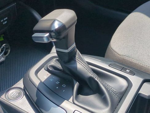 Used 2025 Kia K4 FWD image 19