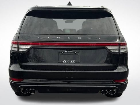 New 2026 Lincoln Aviator AWD image 7