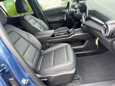 Used 2025 Chevrolet Equinox LT w/ Convenience Package II AWD/4WD image 49