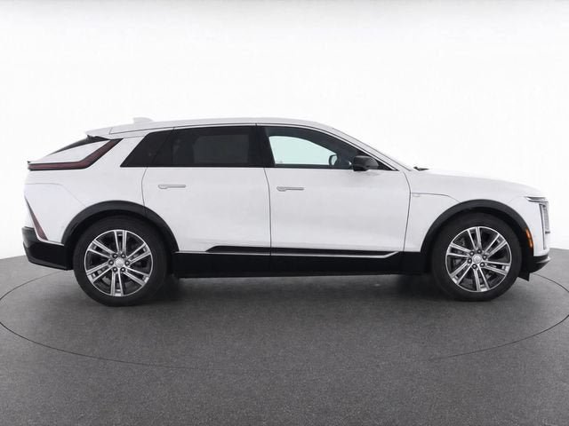 Certified 2024 Cadillac Lyriq Tech w/ Driver Assist Package AWD/4WD image 8