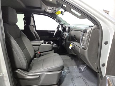 Used 2019 Chevrolet Silverado 1500 LT w/ All-Star Edition image 10