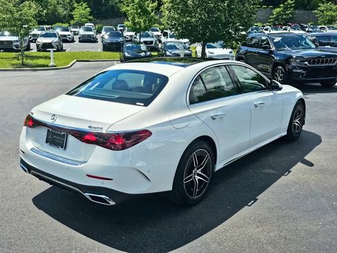 New 2026 Mercedes-Benz E 450 4MATIC Sedan image 7