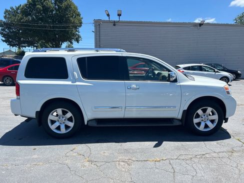 Used 2014 Nissan Armada SL w/ Moonroof Package AWD/4WD image 5