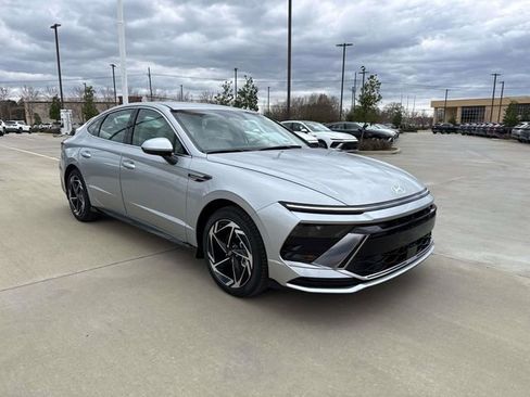 New 2026 Hyundai Sonata SEL FWD image 1