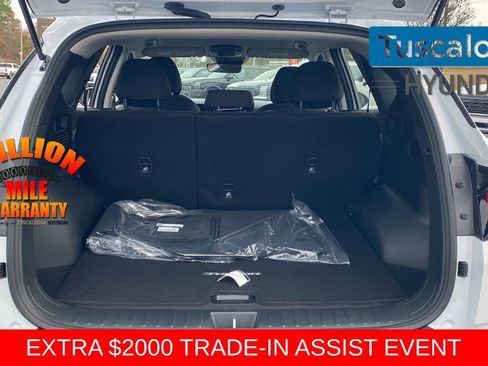 New 2026 Hyundai Tucson Blue SE image 10