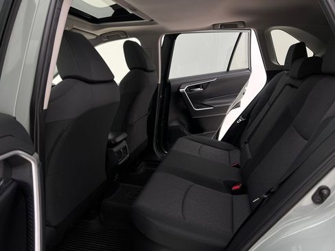 Used 2021 Toyota RAV4 XLE image 20