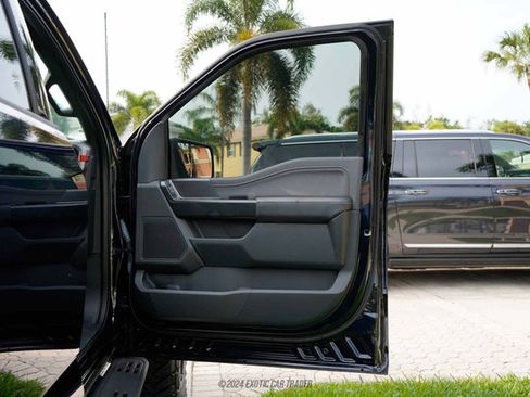 Used 2022 Ford F150 Raptor w/ Convenience Package AWD/4WD image 25