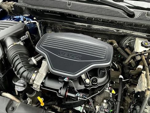 Used 2023 Chevrolet Blazer LT AWD/4WD image 30