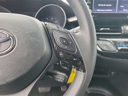Used 2021 Toyota C-HR LE image 19