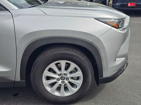 Certified 2026 Toyota Grand Highlander FWD image 9