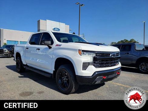 Used 2023 Chevrolet Silverado 1500 LT Trail Boss w/ Protection Package image 8