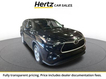 Used 2025 Toyota Highlander LE