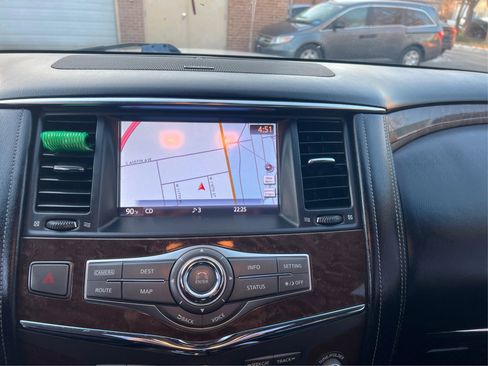 Used 2016 INFINITI QX80 Sport Utility 4D w/ 22" Wheel Package image 28