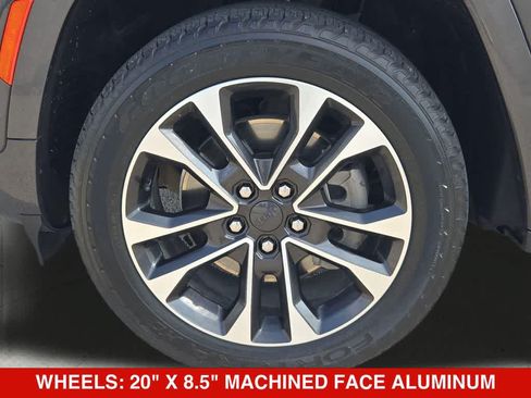 Used 2021 Jeep Grand Cherokee L Overland w/ Luxury Tech Group IV AWD/4WD image 12
