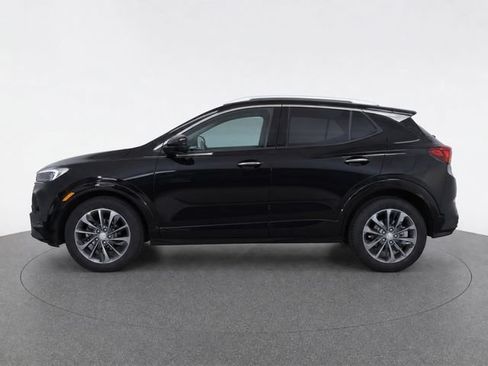 Used 2021 Buick Encore GX Essence w/ Advanced Technology Package FWD image 4
