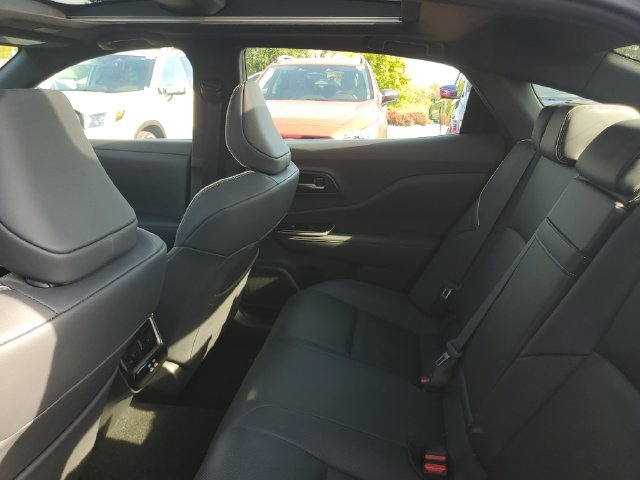 Used 2024 Toyota Crown AWD/4WD image 9