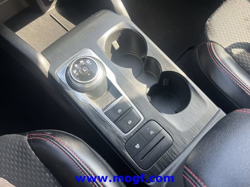 Certified 2025 Ford Escape ST-Line FWD image 10