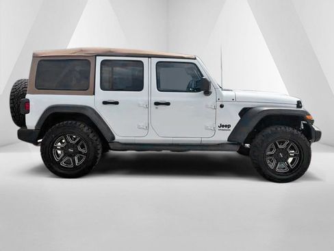 Used 2020 Jeep Wrangler Unlimited Sport AWD/4WD image 8