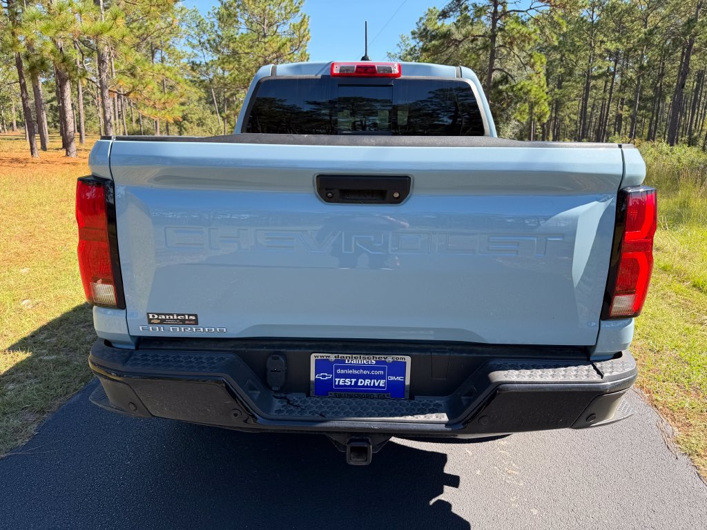 New 2025 Chevrolet Colorado Z71 w/ Technology Package AWD/4WD image 4