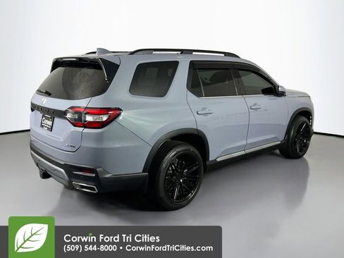 Used 2023 Honda Pilot Elite image 15