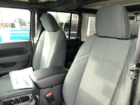 New 2026 Jeep Wrangler Sport S image 13