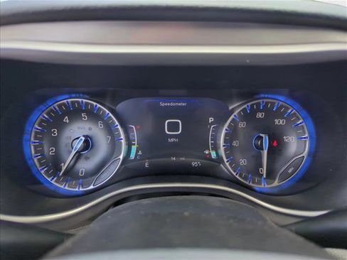 New 2025 Chrysler Pacifica Select w/ Uconnect Theater Family Group image 11