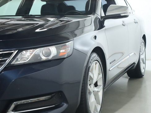 Used 2016 Chevrolet Impala LTZ w/ Enhanced Convenience Package image 4