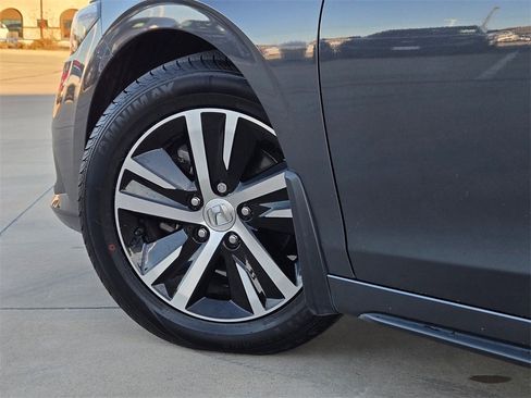 Used 2023 Honda Civic LX image 29