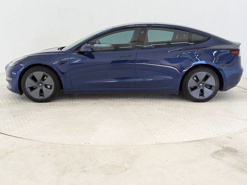 Used 2022 Tesla Model 3 Long Range image 2