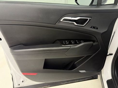 Used 2024 Kia Sportage SX FWD image 31