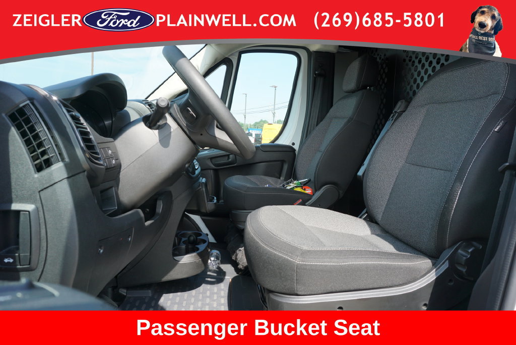 Used 2025 RAM ProMaster 2500 w/ U-Haul Equipment Group FWD image 12