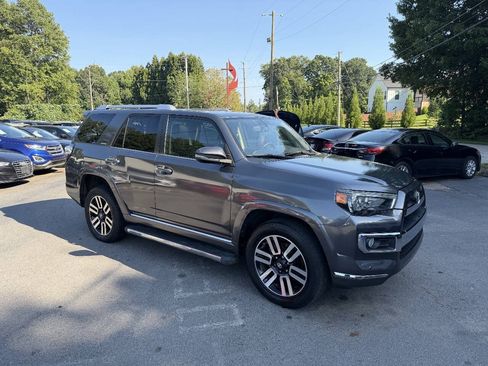 Used 2014 Toyota 4Runner Limited AWD/4WD image 2
