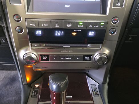Used 2016 Lexus GX 460 w/ Premium Package AWD/4WD image 28