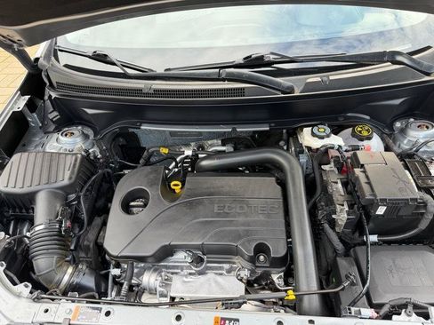 Used 2023 Chevrolet Equinox LS AWD/4WD image 73