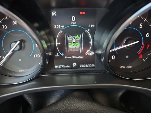 Used 2019 Jaguar XE Premium AWD/4WD image 16