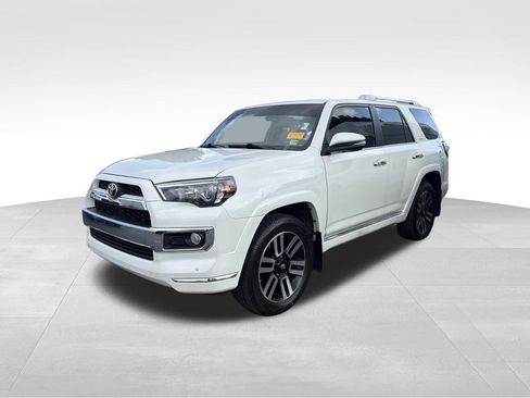 Used 2019 Toyota 4Runner Limited AWD/4WD image 5