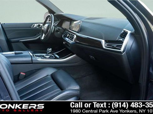 Used 2021 BMW X5 xDrive40i w/ Premium Package 2 image 37