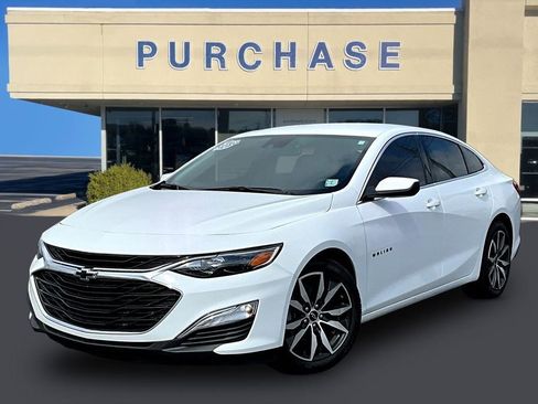 Used 2023 Chevrolet Malibu RS w/ Driver Confidence Package FWD image 3